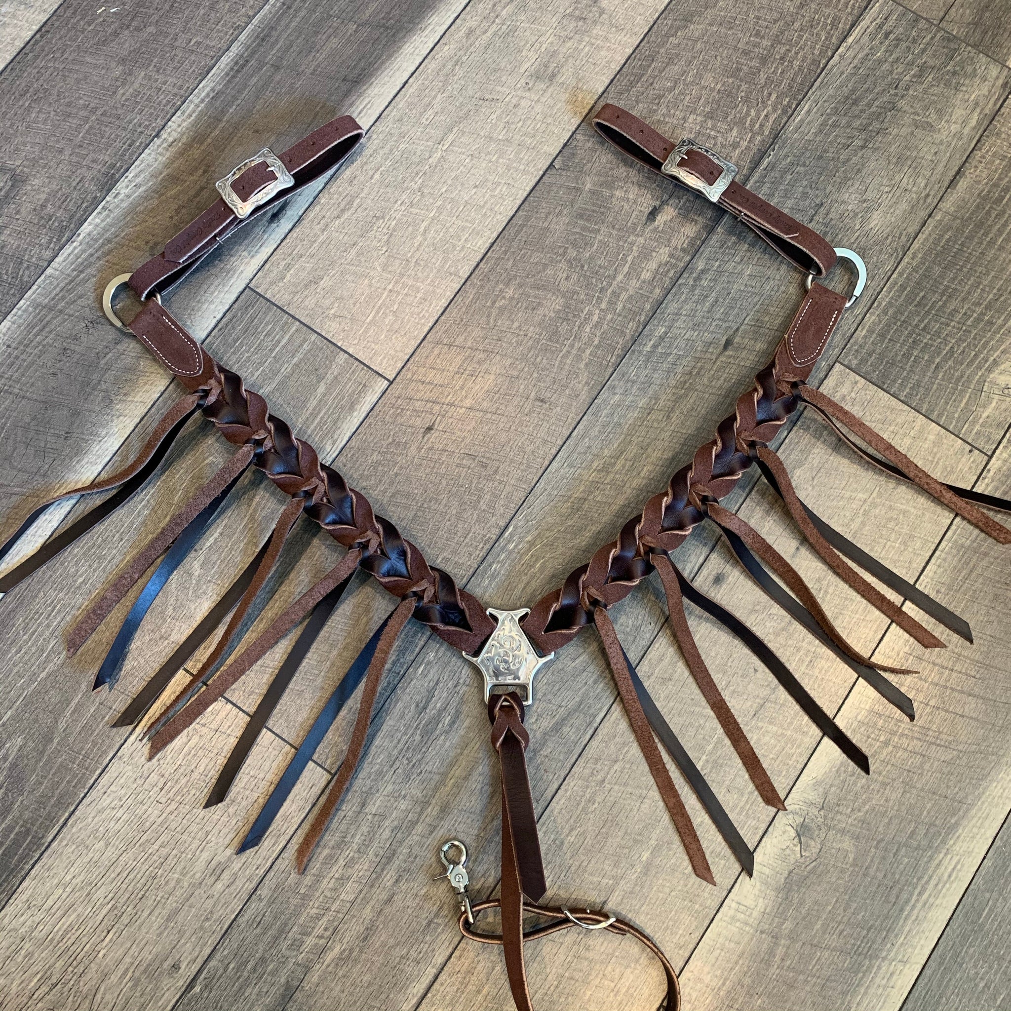 Blood-knot Style Custom Breastcollar